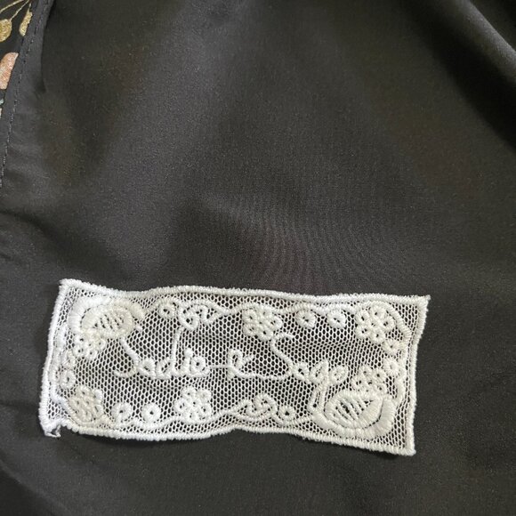 Sadie & Saje Floral Mini Dress - Picture 10 of 12